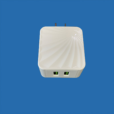 18W快充電源
